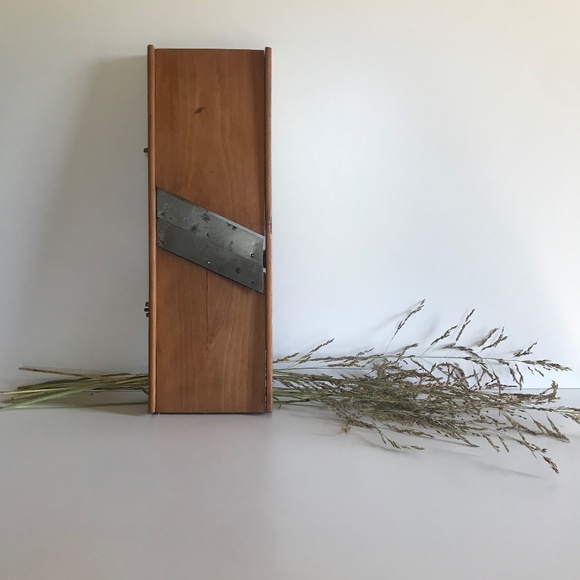 Vintage Wood Mandolin Vegetable Cabbage Shredder Grater, Primitive Kitchen Tools - Picture 1 of 10